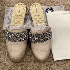 New in bag size 9 rose crystal birdies